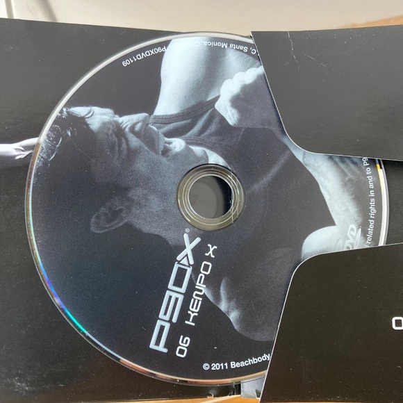 P90X DVD Workout Set - Full Training Routine - Picture 10 of 16